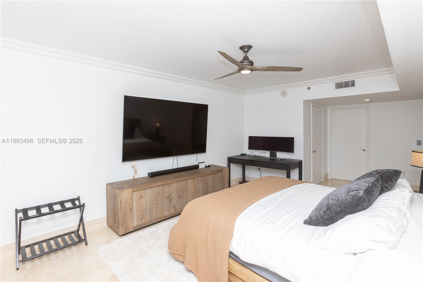 2108 2 / 2 1458 sq. ft. $ 2026-04-10 0 foto