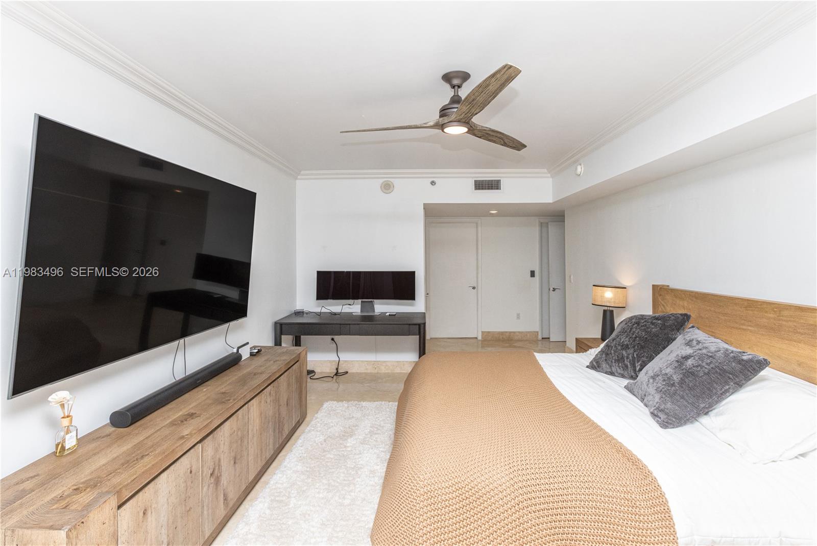 2108 2 / 2 1458 sq. ft. $ 2026-04-10 0 foto