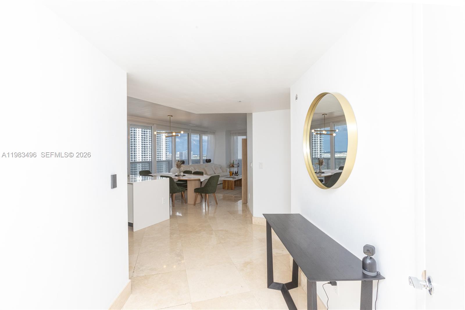 2108 2 / 2 1458 sq. ft. $ 2026-04-10 0 foto