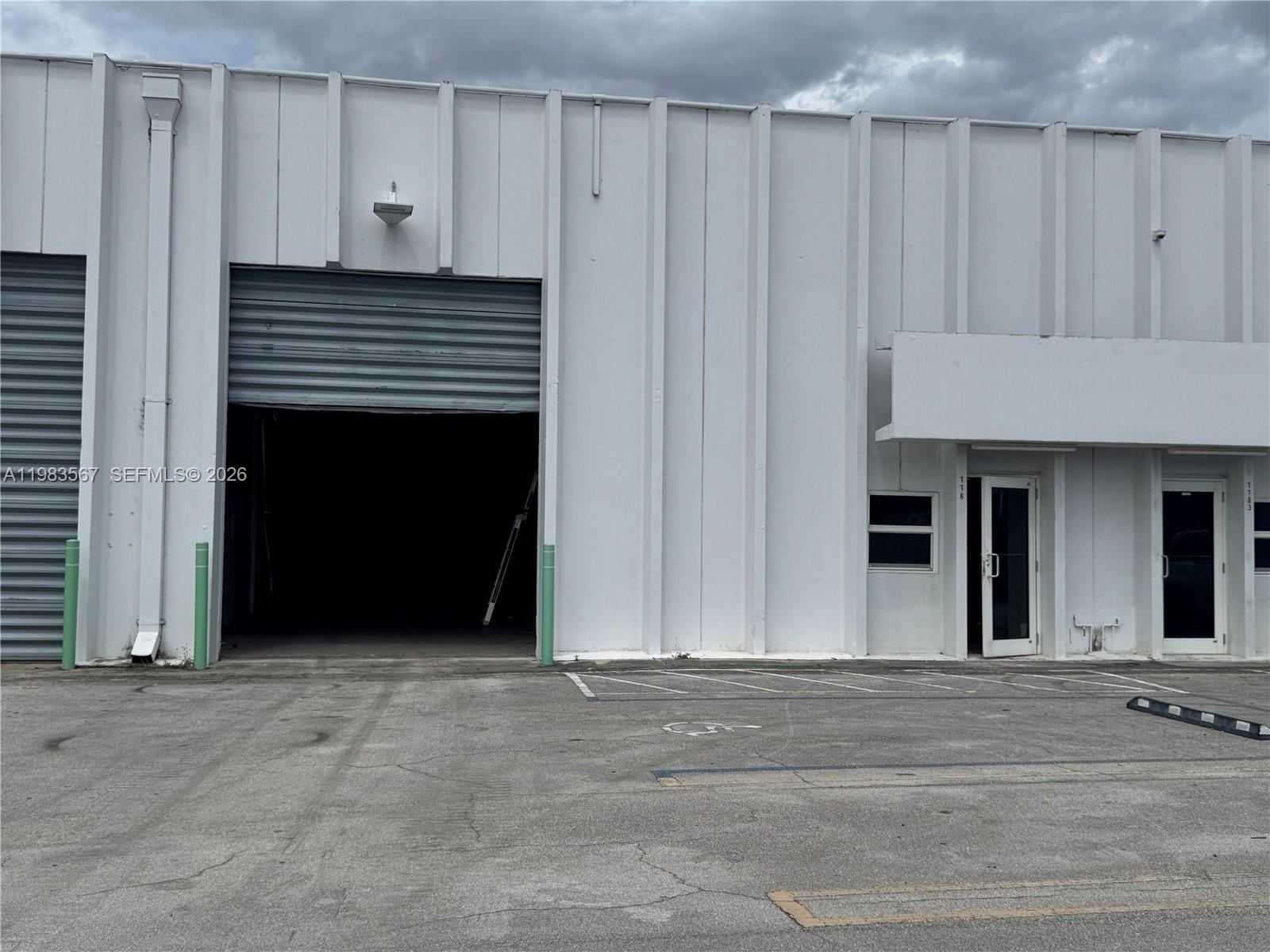   /   sq. ft. $ 2026-03-16 0 Photo