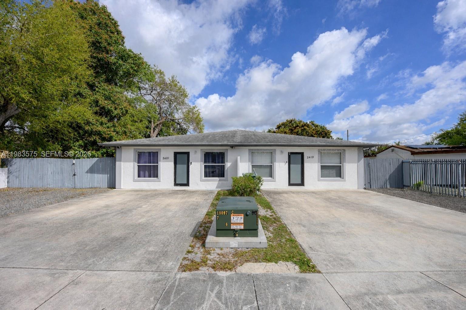   /  2397 sq. ft. $ 2026-03-16 0 foto