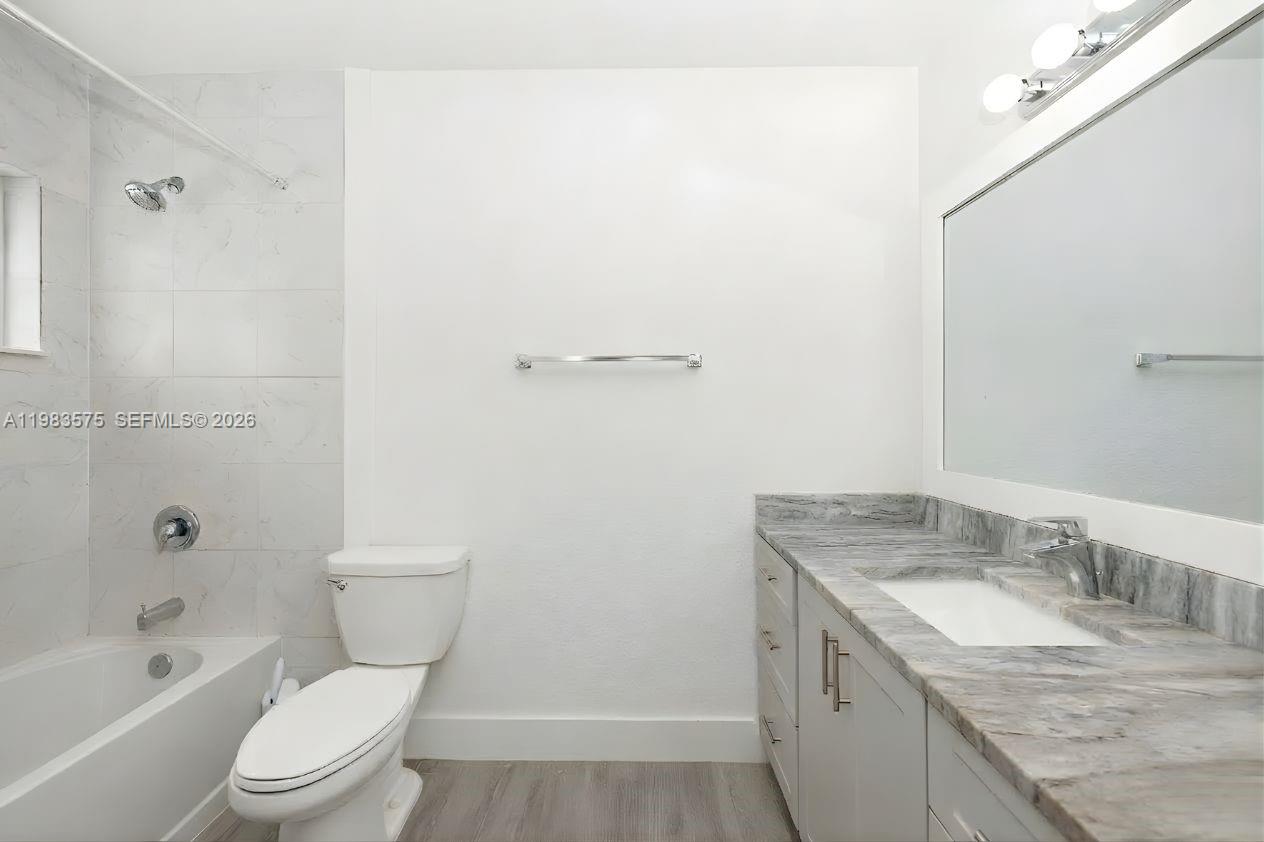   /  2397 sq. ft. $ 2026-03-16 0 foto