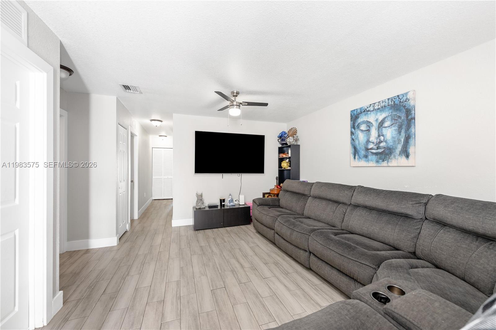   /  2397 sq. ft. $ 2026-03-16 0 foto