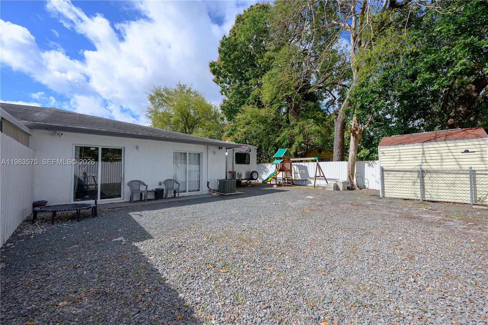   /  2397 sq. ft. $ 2026-03-16 0 foto