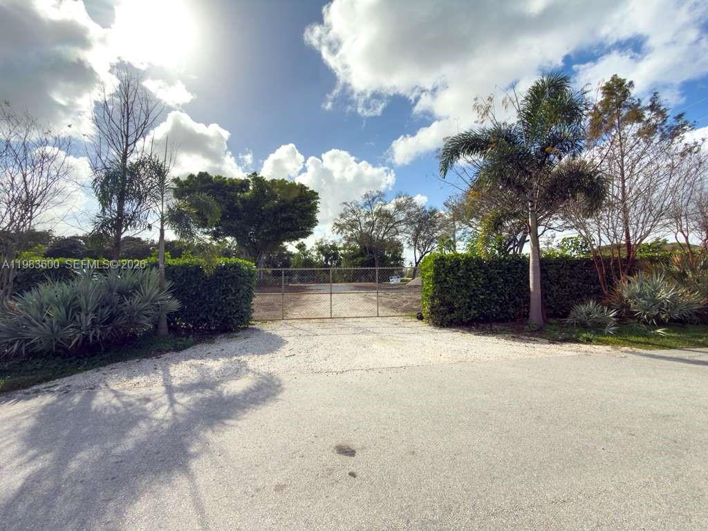   /   sq. ft. $ 2026-03-16 0 Photo