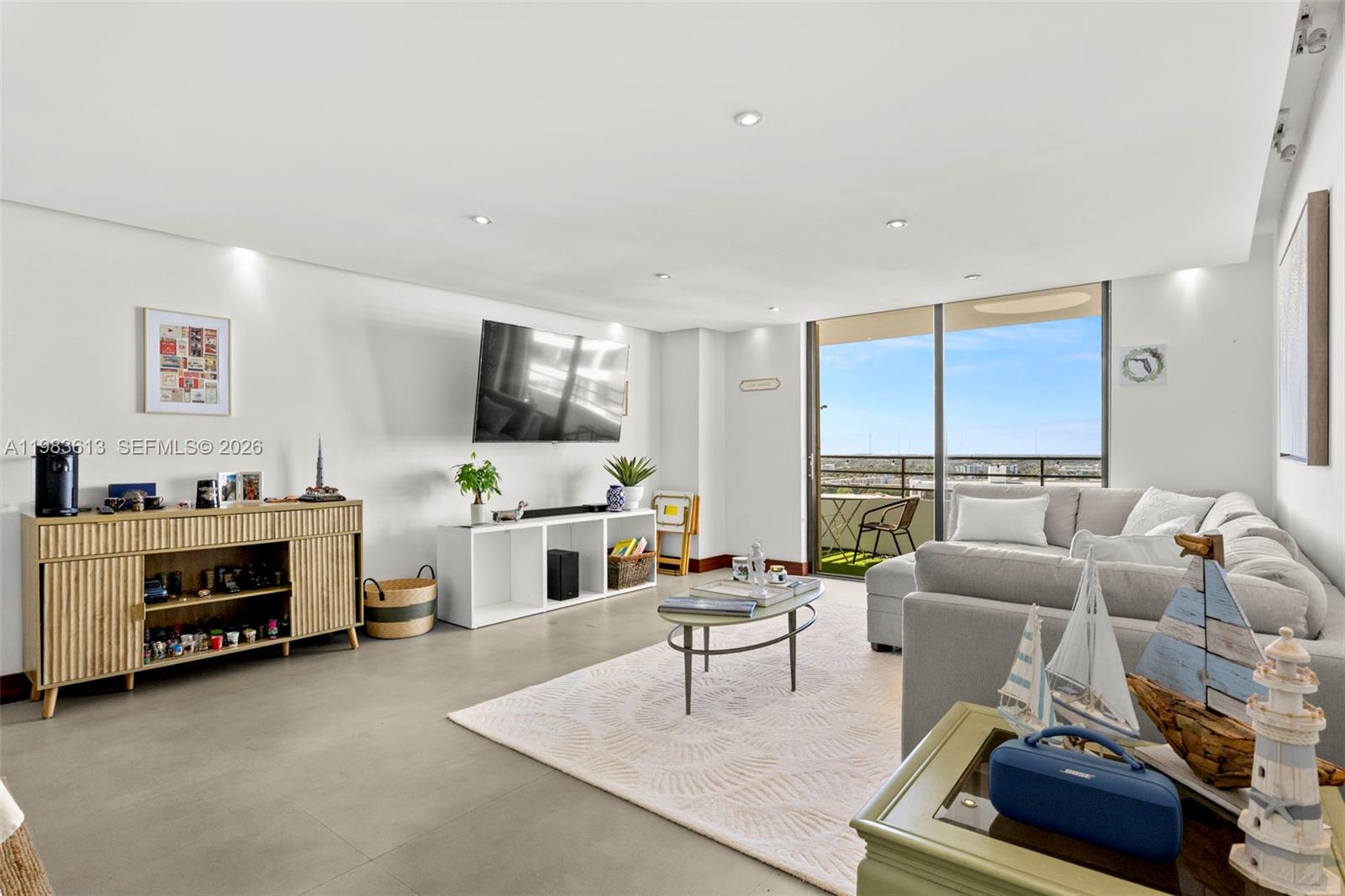 Photo of 2500 Parkview Dr  #2319, Hallandale Beach, Florida, 33009 - 