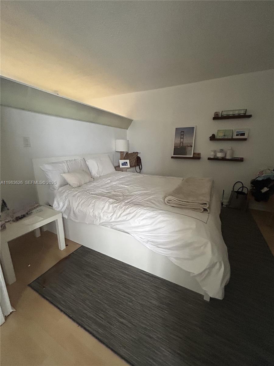 1715 0 / 1 732 sq. ft. $ 2026-03-16 0 Photo