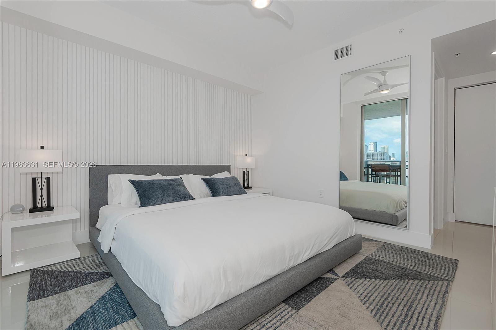 4-805 2 / 3 1541 кв.футов $ 2026-03-16 0 Фото