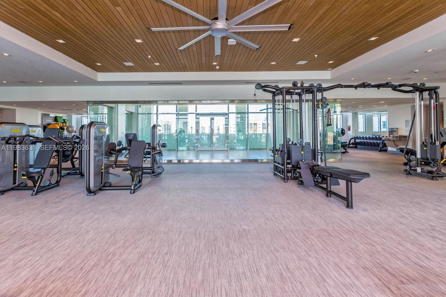 4-805 2 / 3 1541 кв.футов $ 2026-03-16 0 Фото