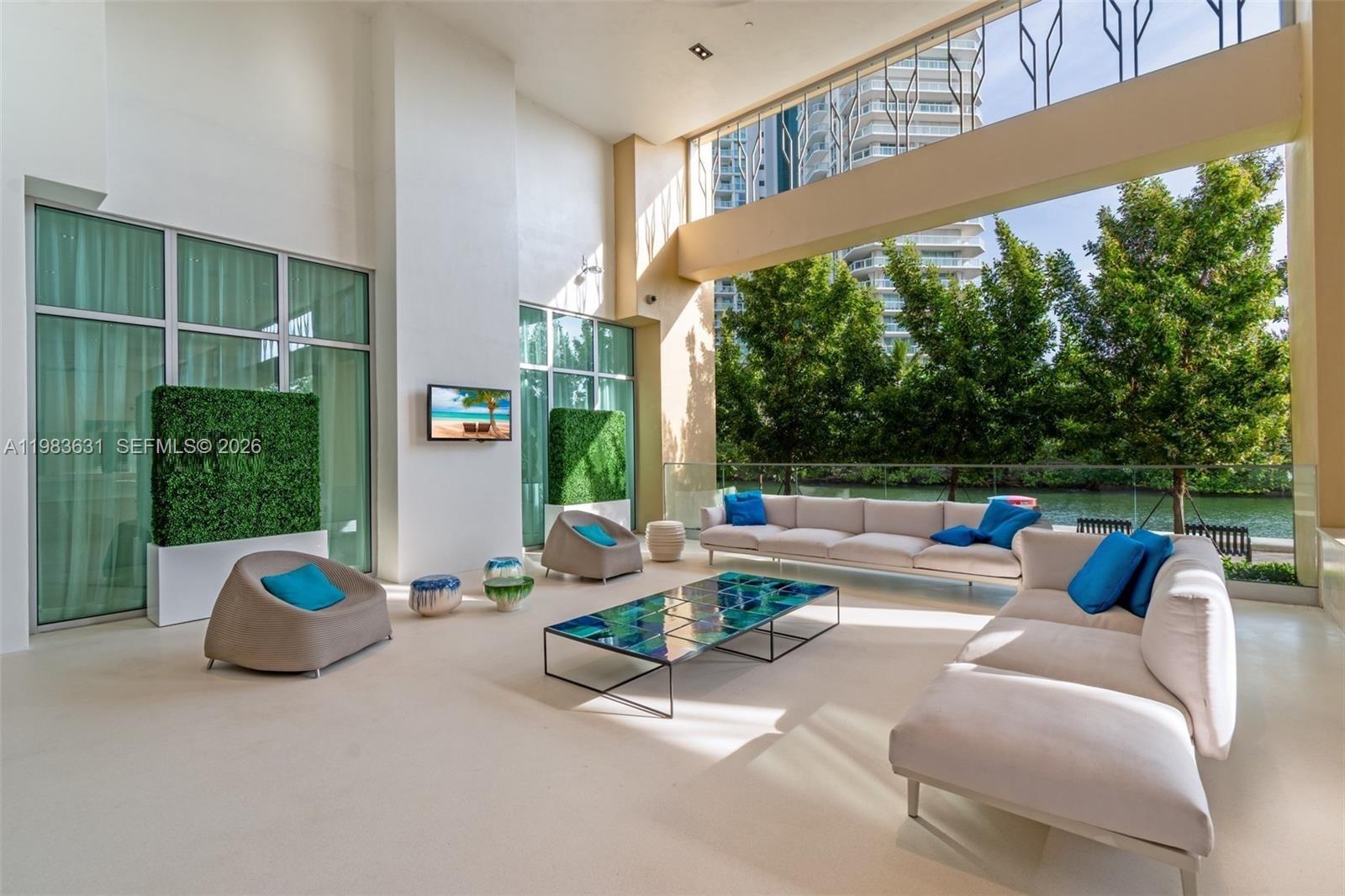 4-805 2 / 3 1541 кв.футов $ 2026-03-16 0 Фото