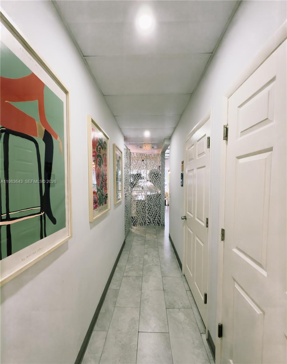   /   кв.футов $ 2026-03-16 0 Фото