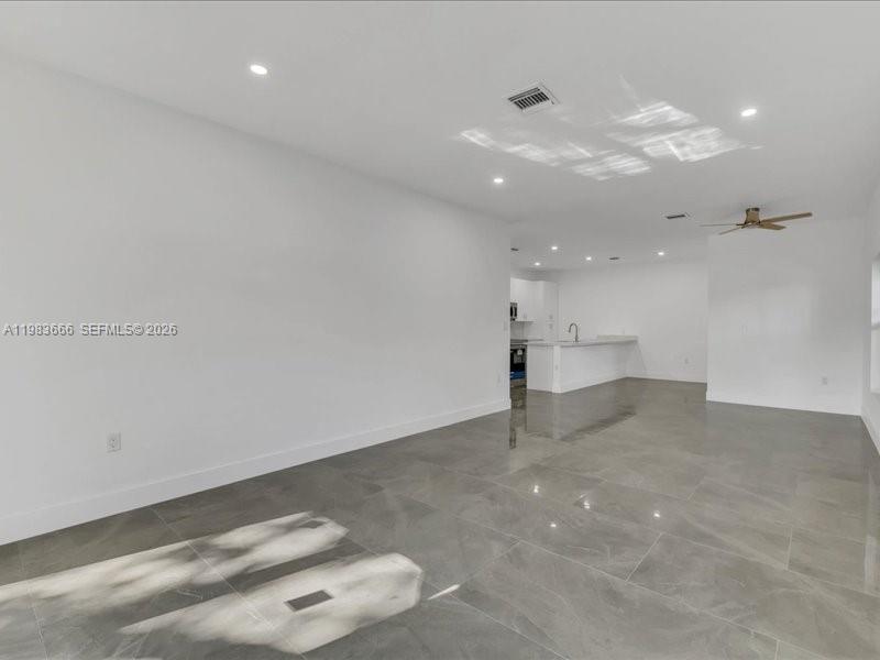   /   sq. ft. $ 2026-03-16 0 Photo