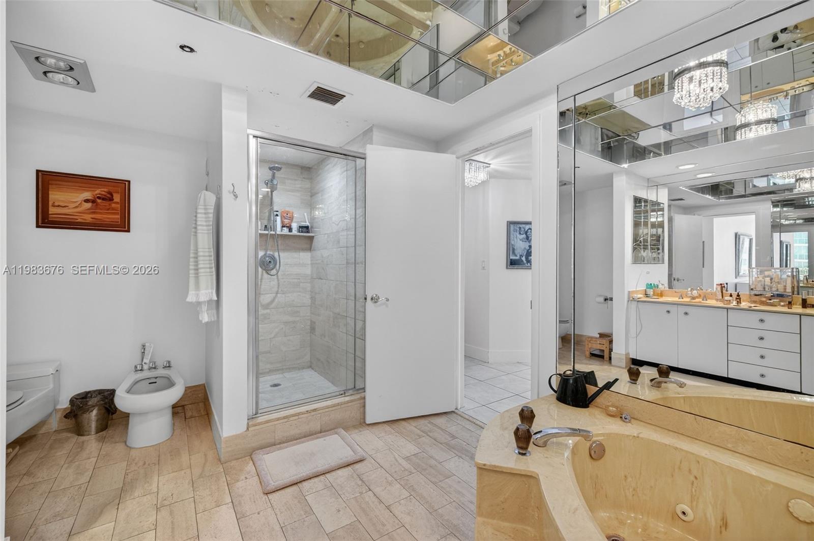 Photo of 20281 Country Club Dr  #608, Aventura, Florida, 33180 - 