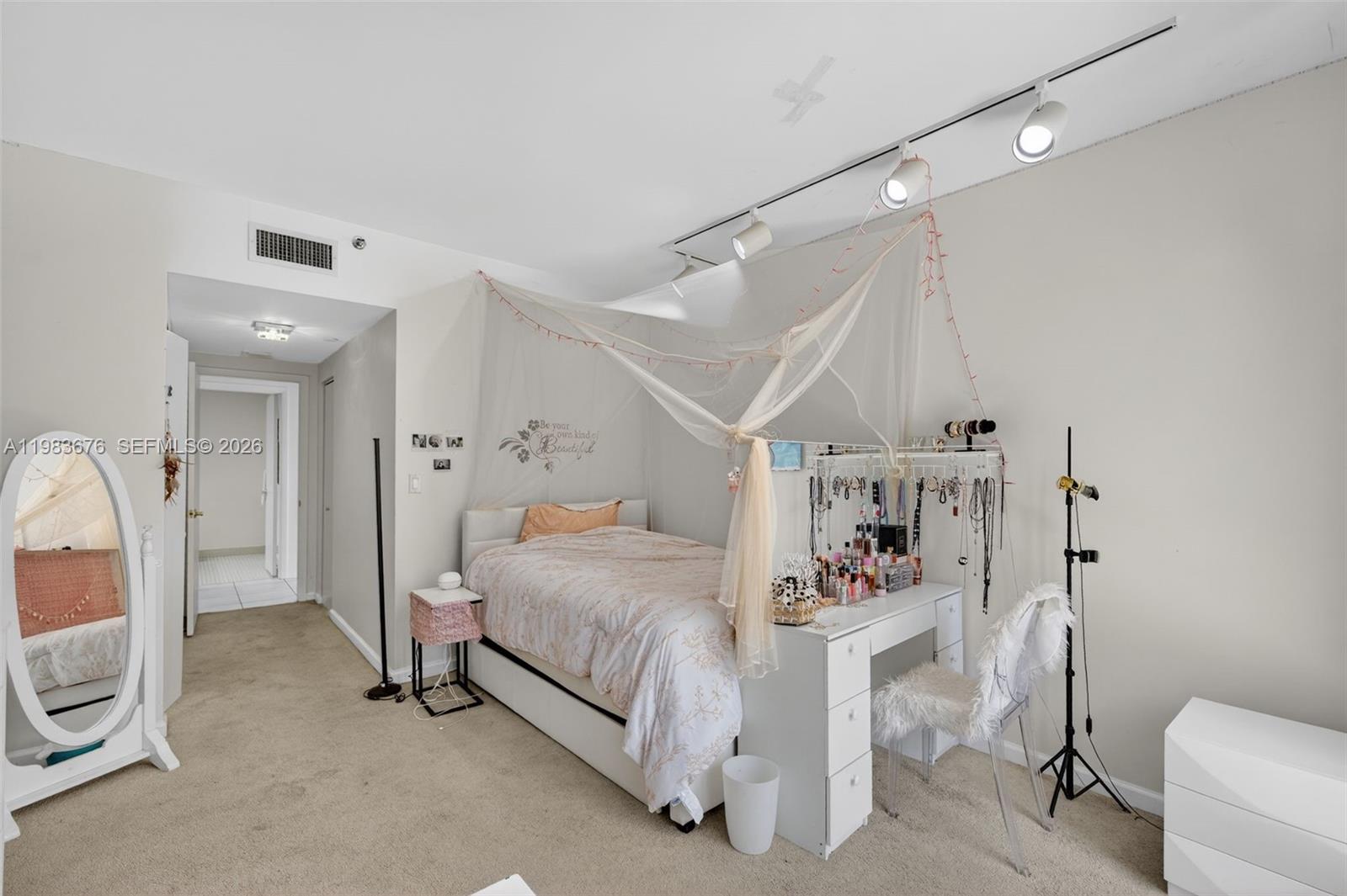 Photo of 20281 Country Club Dr  #608, Aventura, Florida, 33180 - 