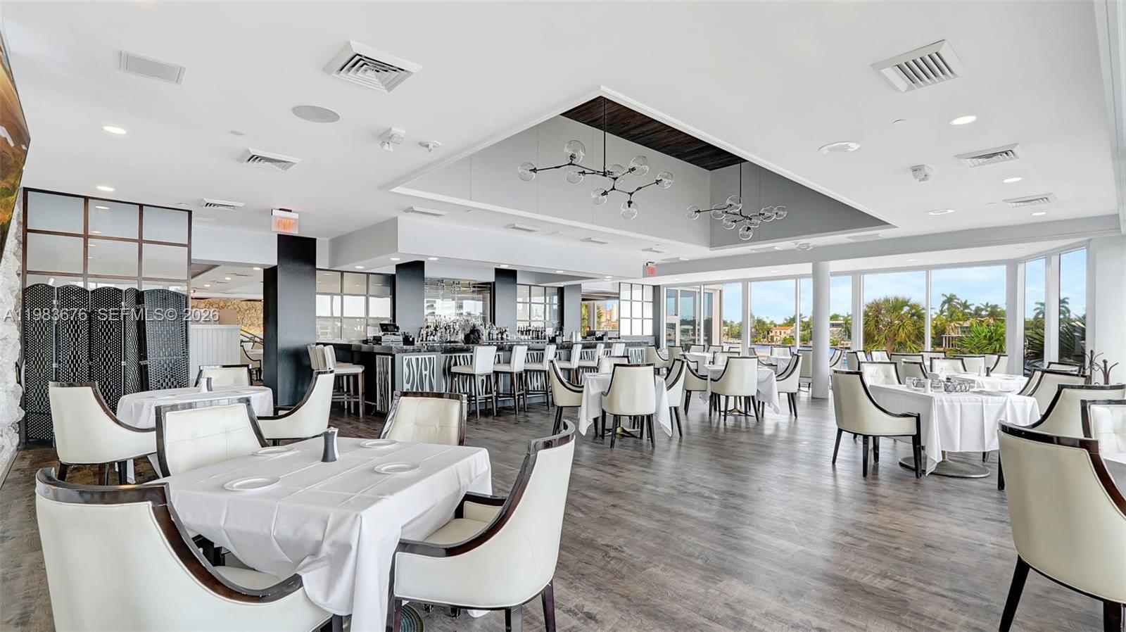 Photo of 20281 Country Club Dr  #608, Aventura, Florida, 33180 - Hamptons Restaurant