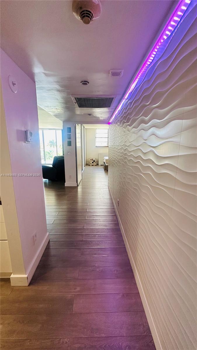 Photo of 19390 Collins Ave  #424, Sunny Isles Beach, Florida, 33160 - 