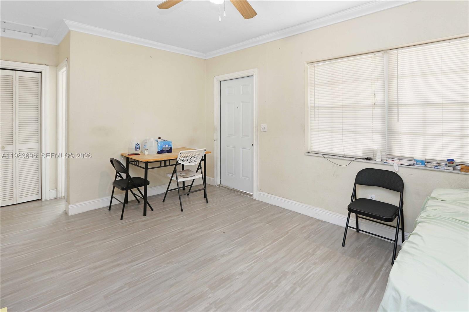   /   sq. ft. $ 2026-03-16 0 foto