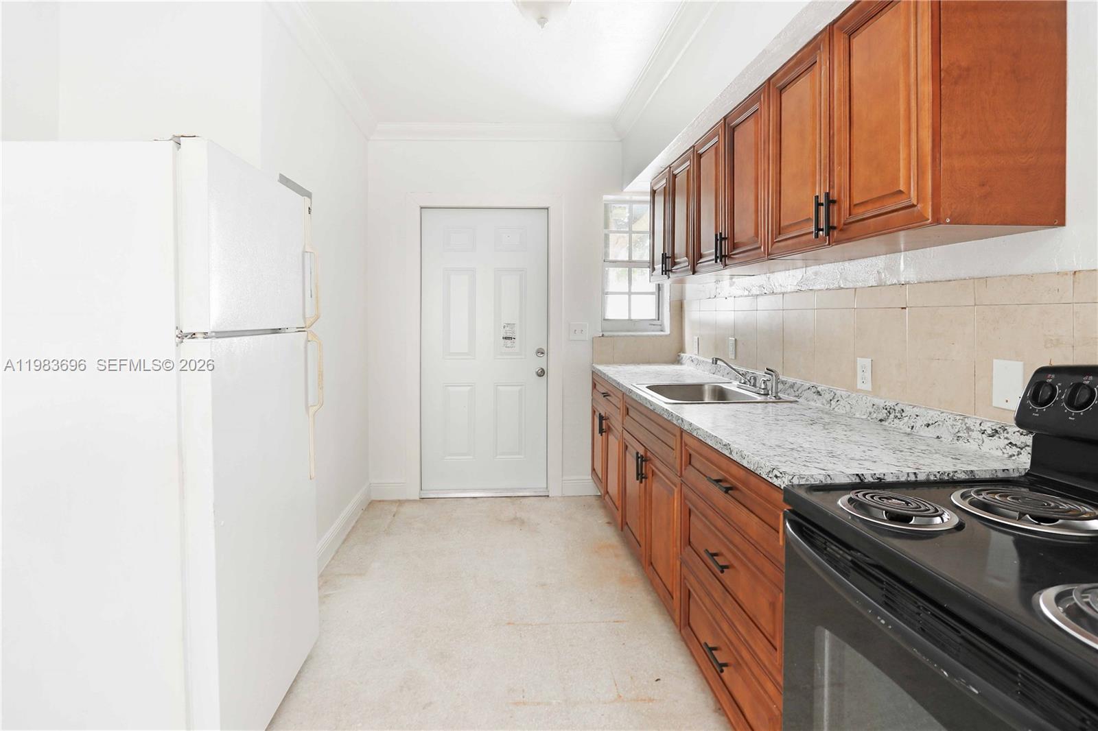   /   sq. ft. $ 2026-03-16 0 foto