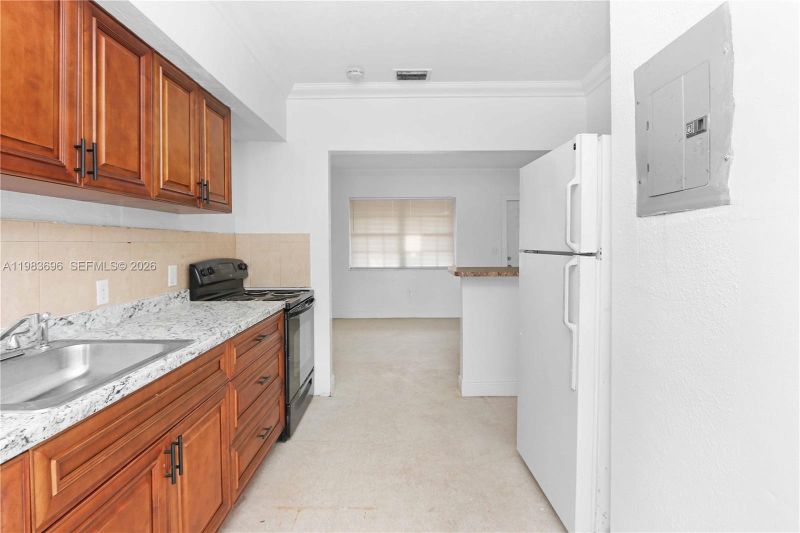   /   sq. ft. $ 2026-03-16 0 foto