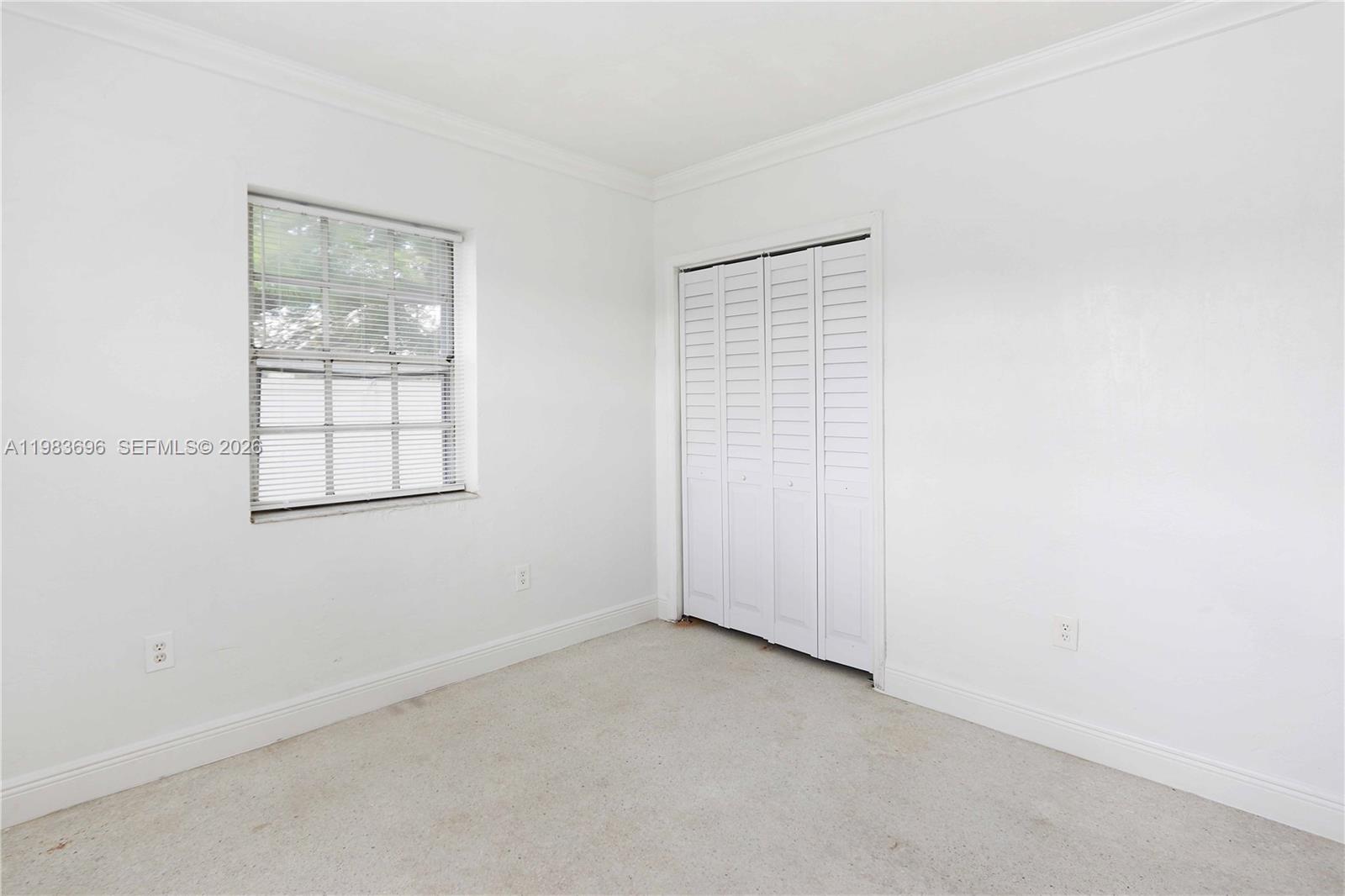   /   sq. ft. $ 2026-03-16 0 foto