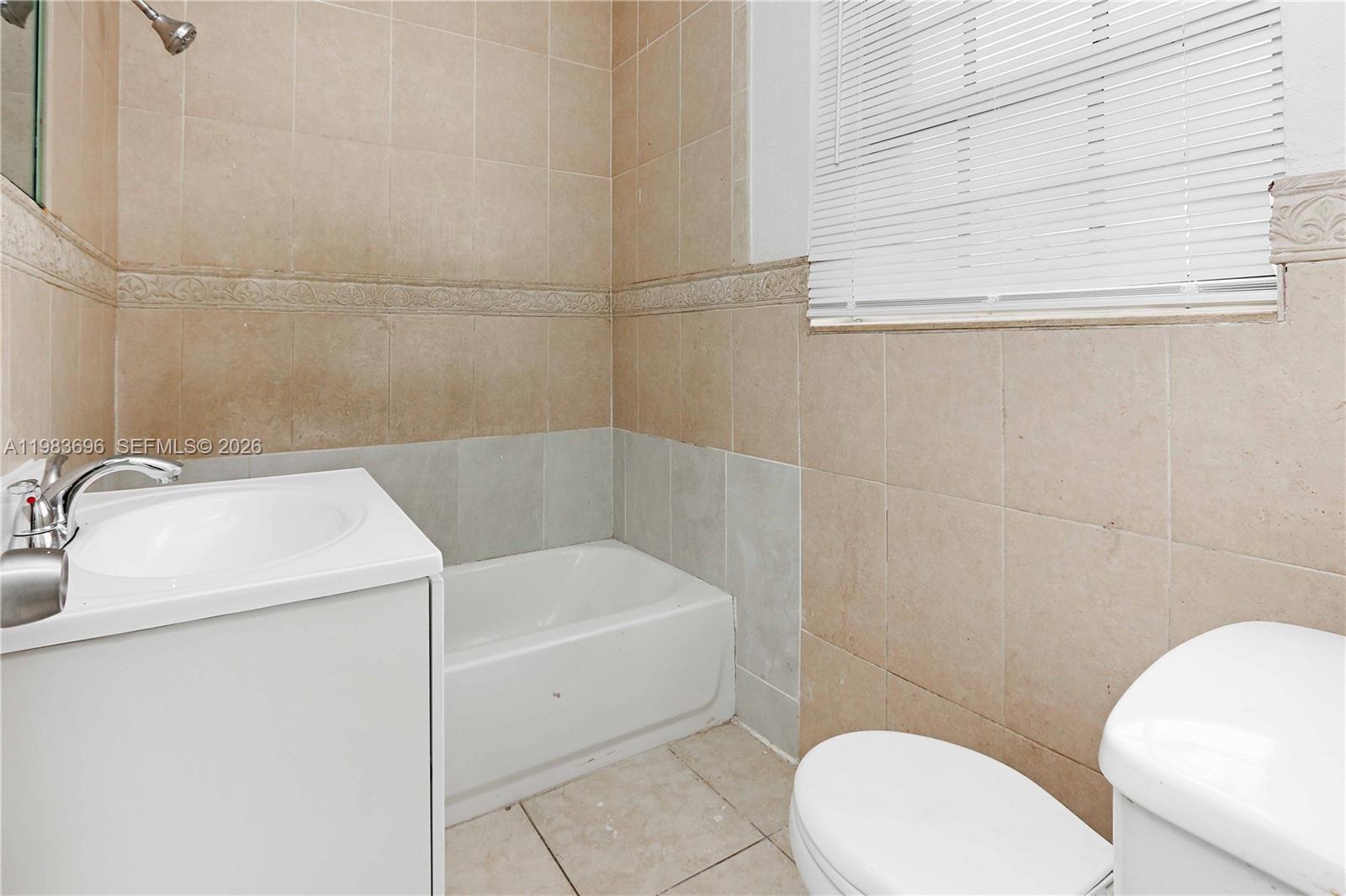   /   sq. ft. $ 2026-03-16 0 foto