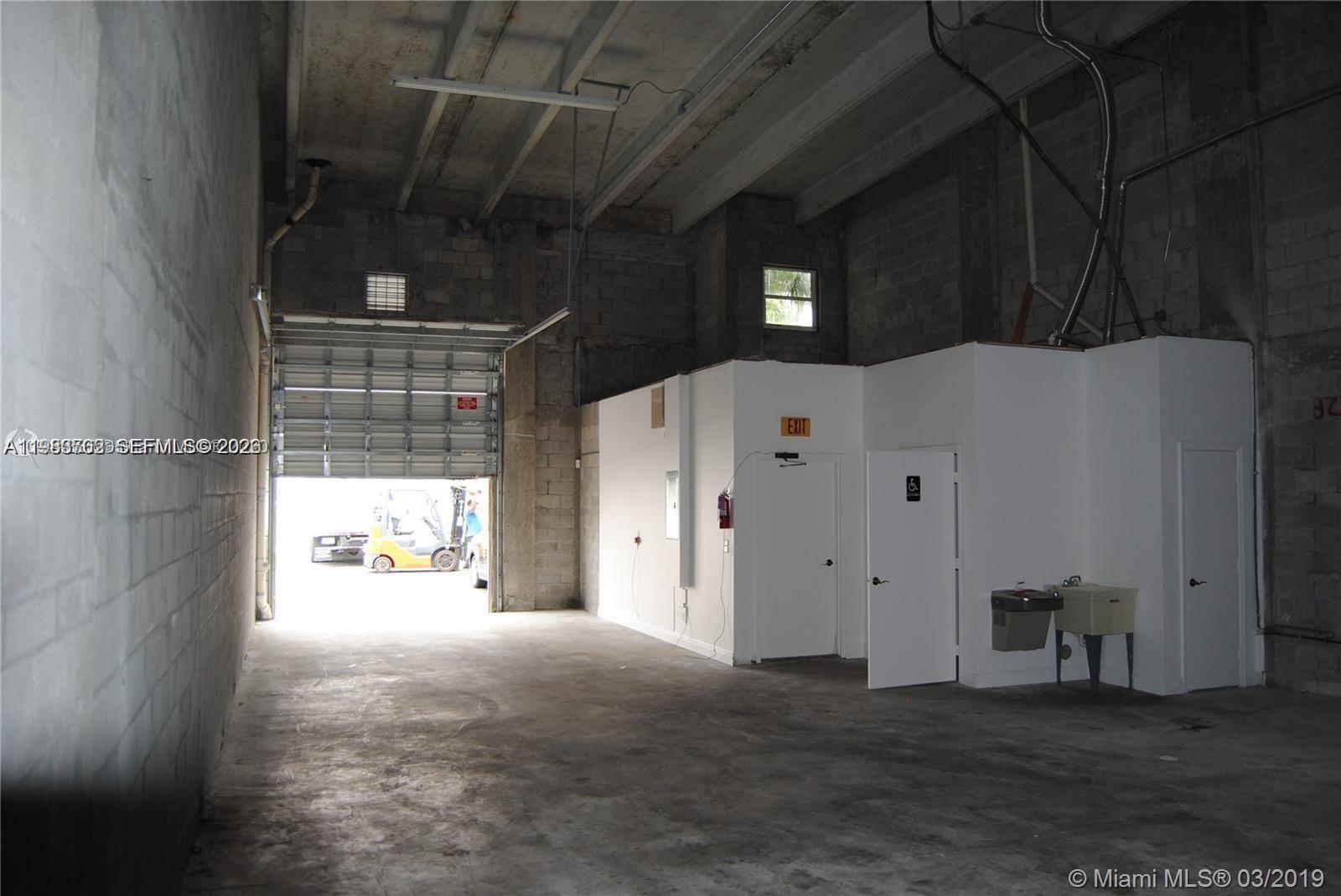   /   sq. ft. $ 2026-03-16 0 foto