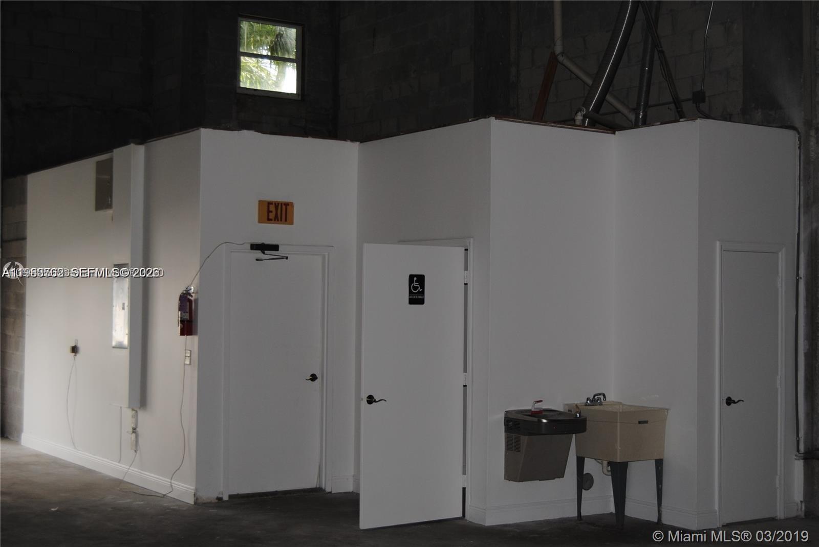   /   sq. ft. $ 2026-03-16 0 foto