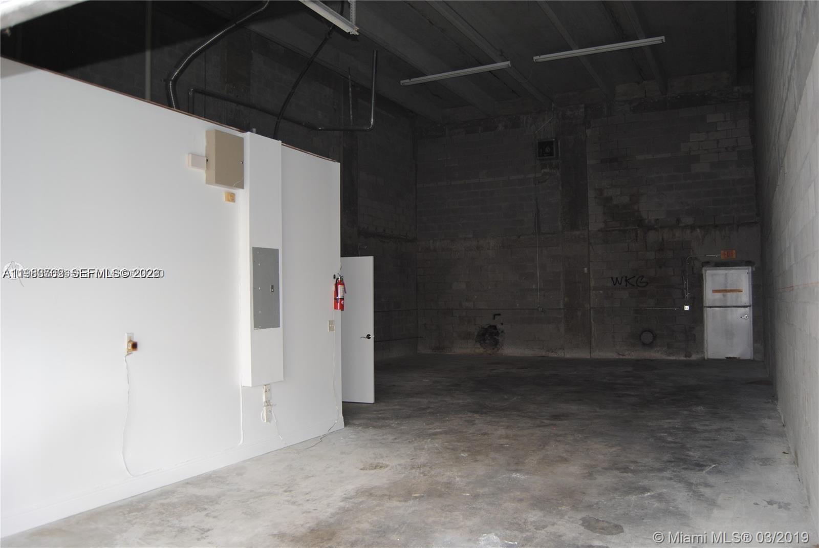   /   sq. ft. $ 2026-03-16 0 foto