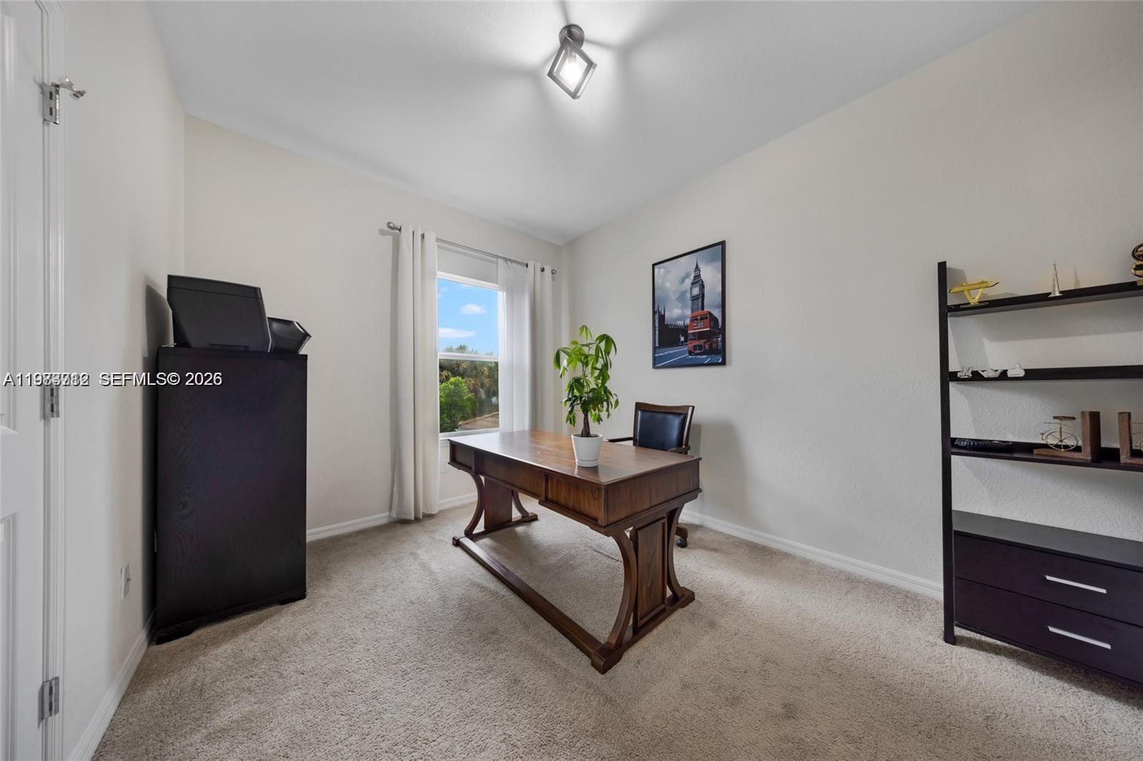 932 3 / 3 1881 sq. ft. $ 2026-03-16 0 foto