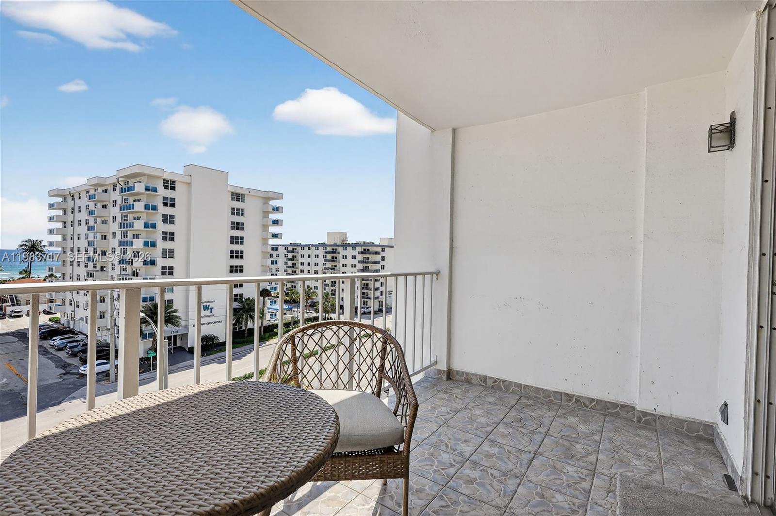 Photo of 1410 Ocean Dr #601, Hollywood, Florida, 33019 -