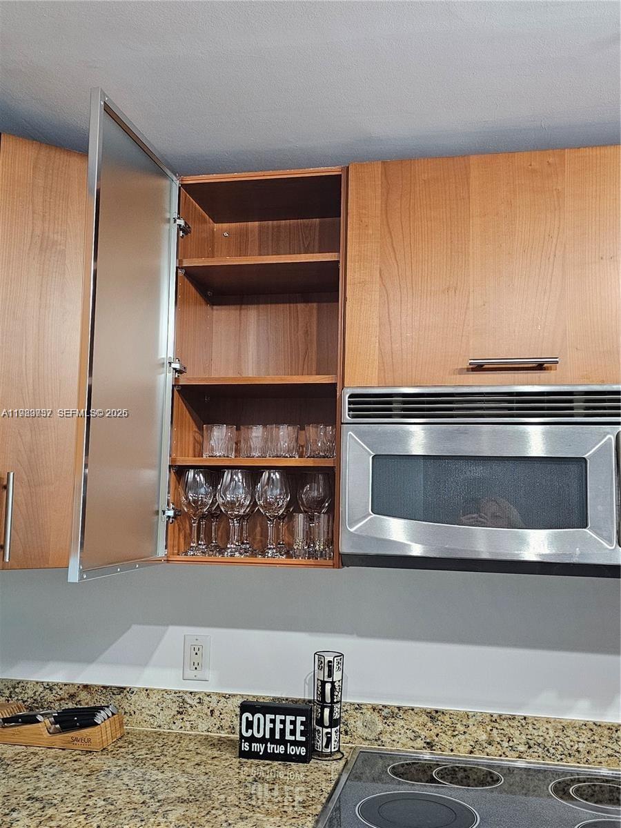 Photo of 1945 Ocean Dr  #807, Hallandale Beach, Florida, 33009 - 