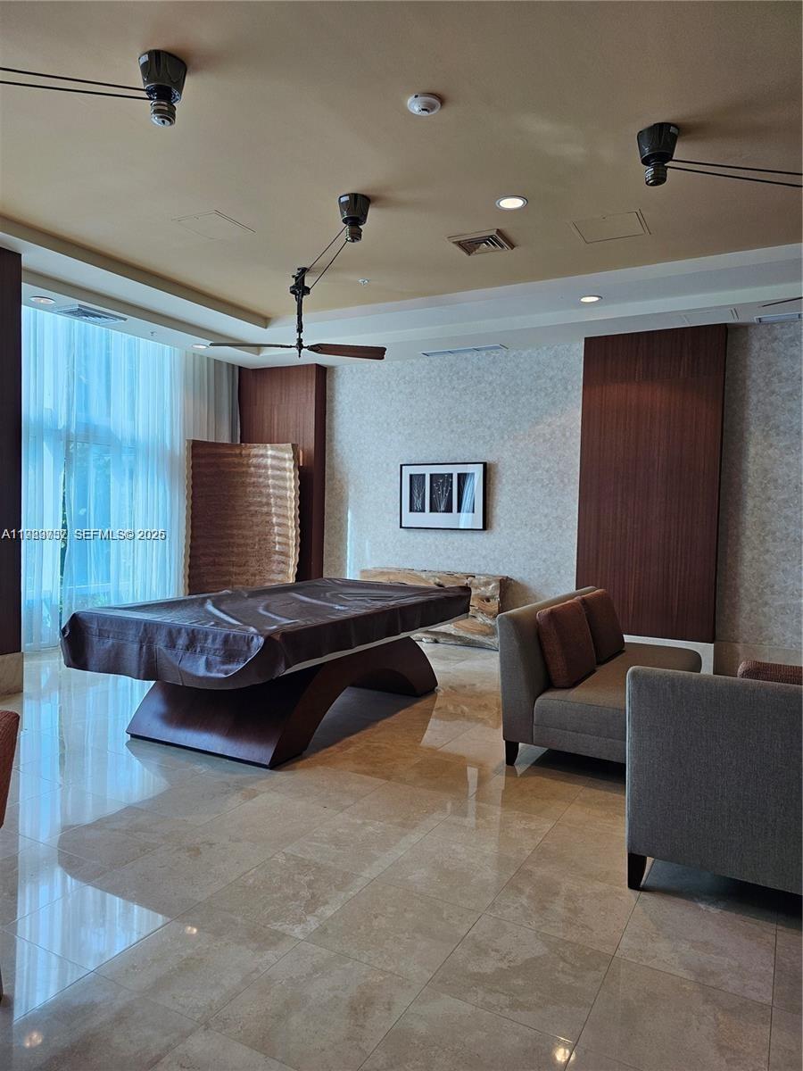 Photo of 1945 Ocean Dr  #807, Hallandale Beach, Florida, 33009 - 