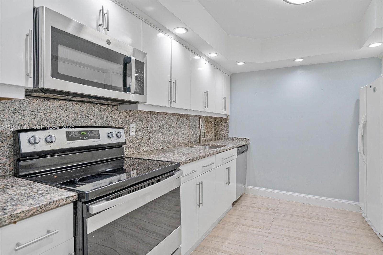 Photo of 2049 Ocean Dr #210, Hallandale Beach, Florida, 33009 -