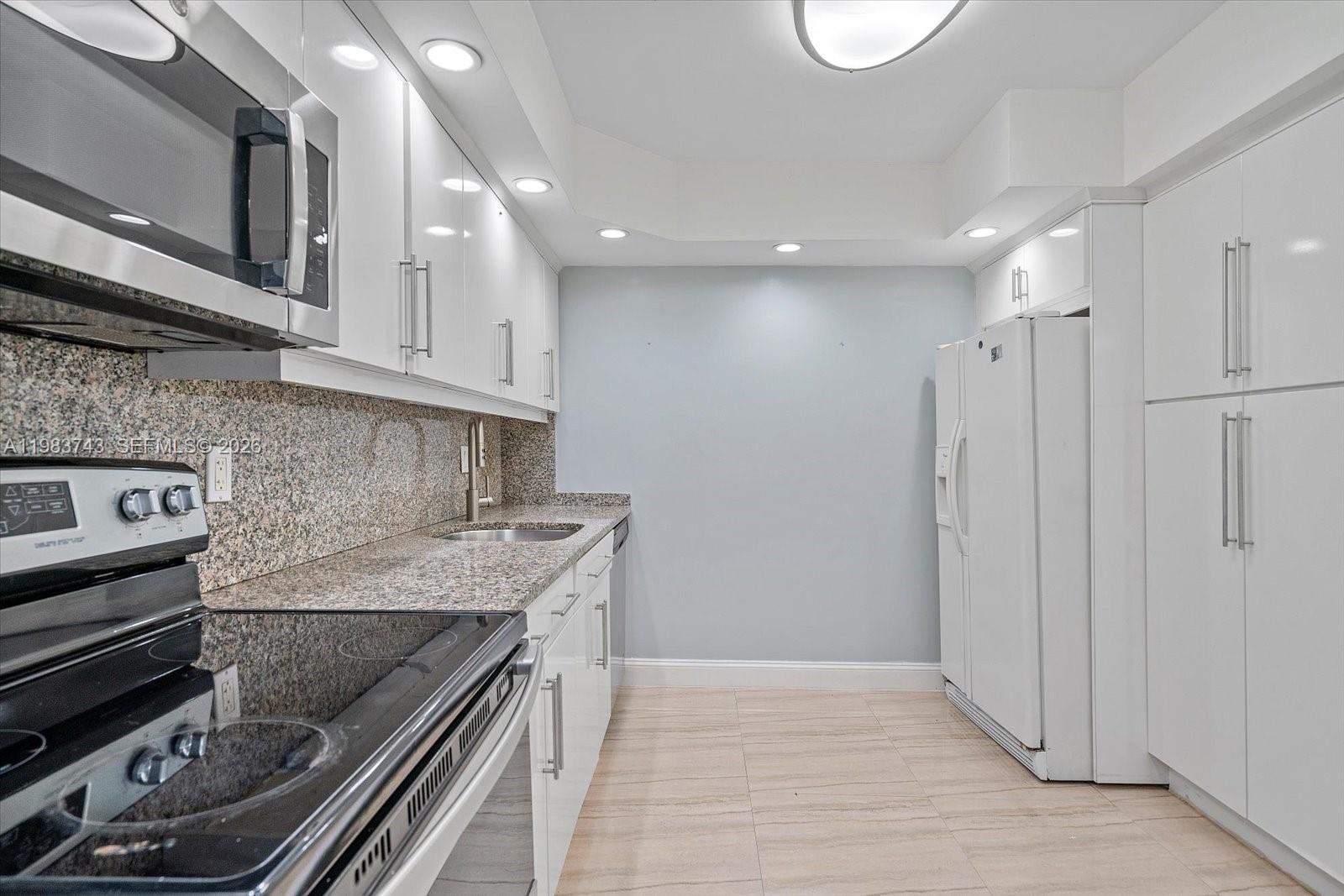 Photo of 2049 Ocean Dr #210, Hallandale Beach, Florida, 33009 -