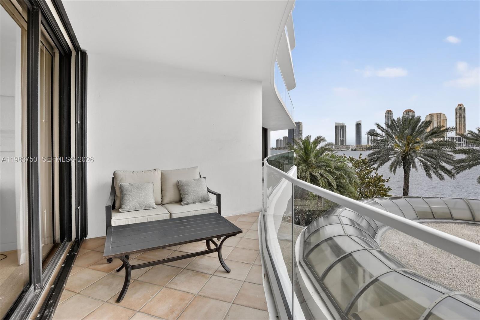 301 2 / 2 1690 sq. ft. $ 2026-03-18 0 Photo