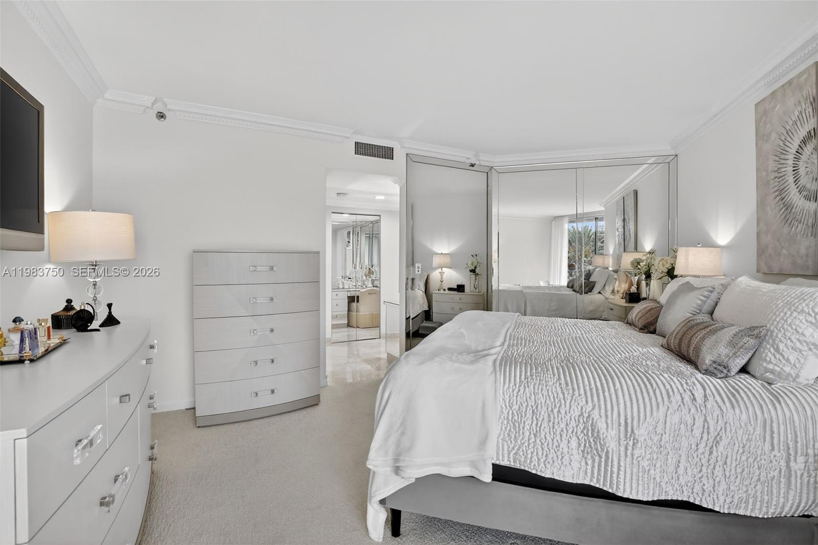 301 2 / 2 1690 sq. ft. $ 2026-03-18 0 Photo