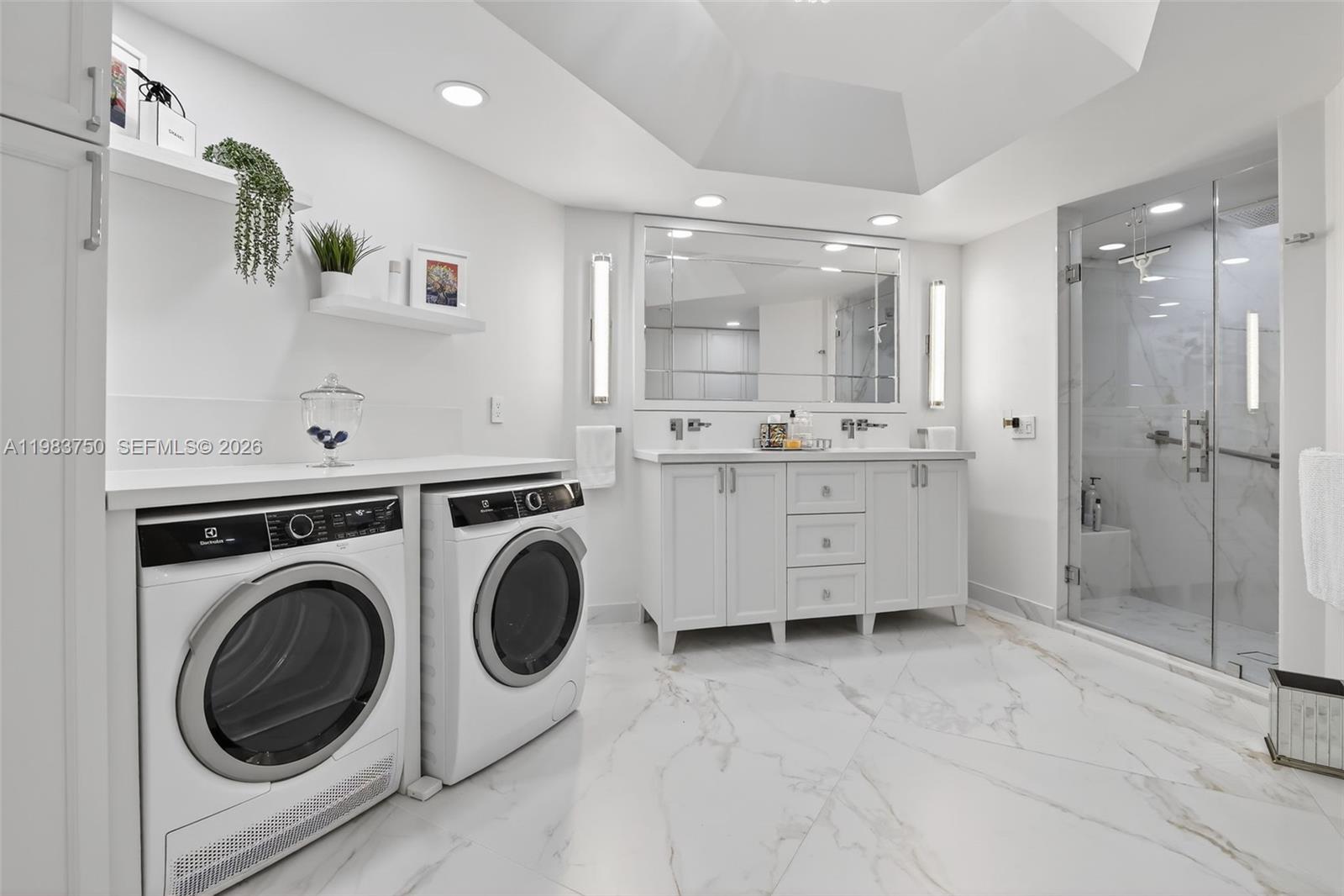 301 2 / 2 1690 sq. ft. $ 2026-03-18 0 Photo