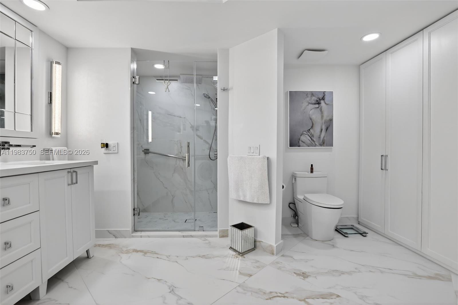 301 2 / 2 1690 sq. ft. $ 2026-03-18 0 Photo