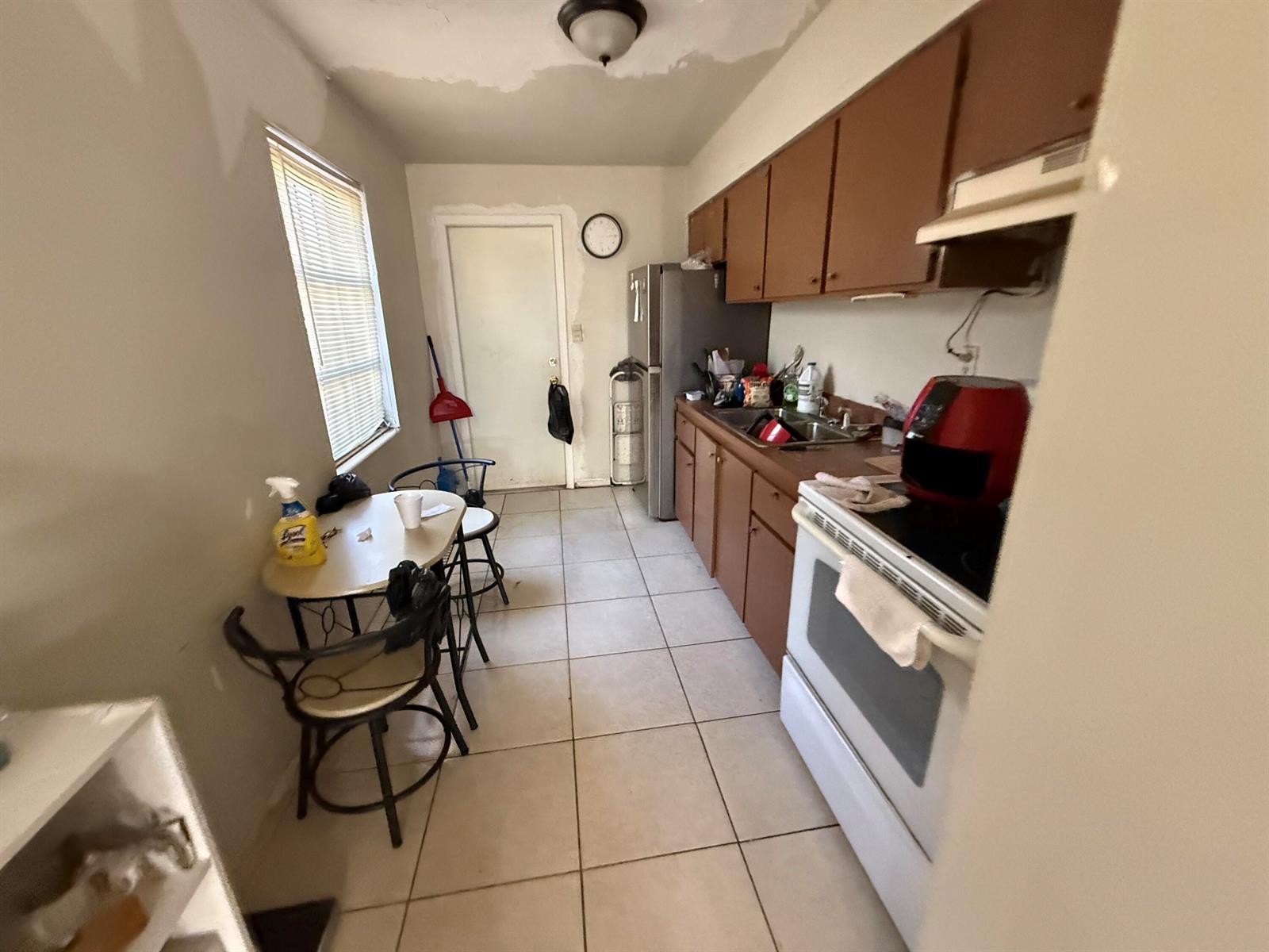   / 0  sq. ft. $ 2026-06-12 0 Photo