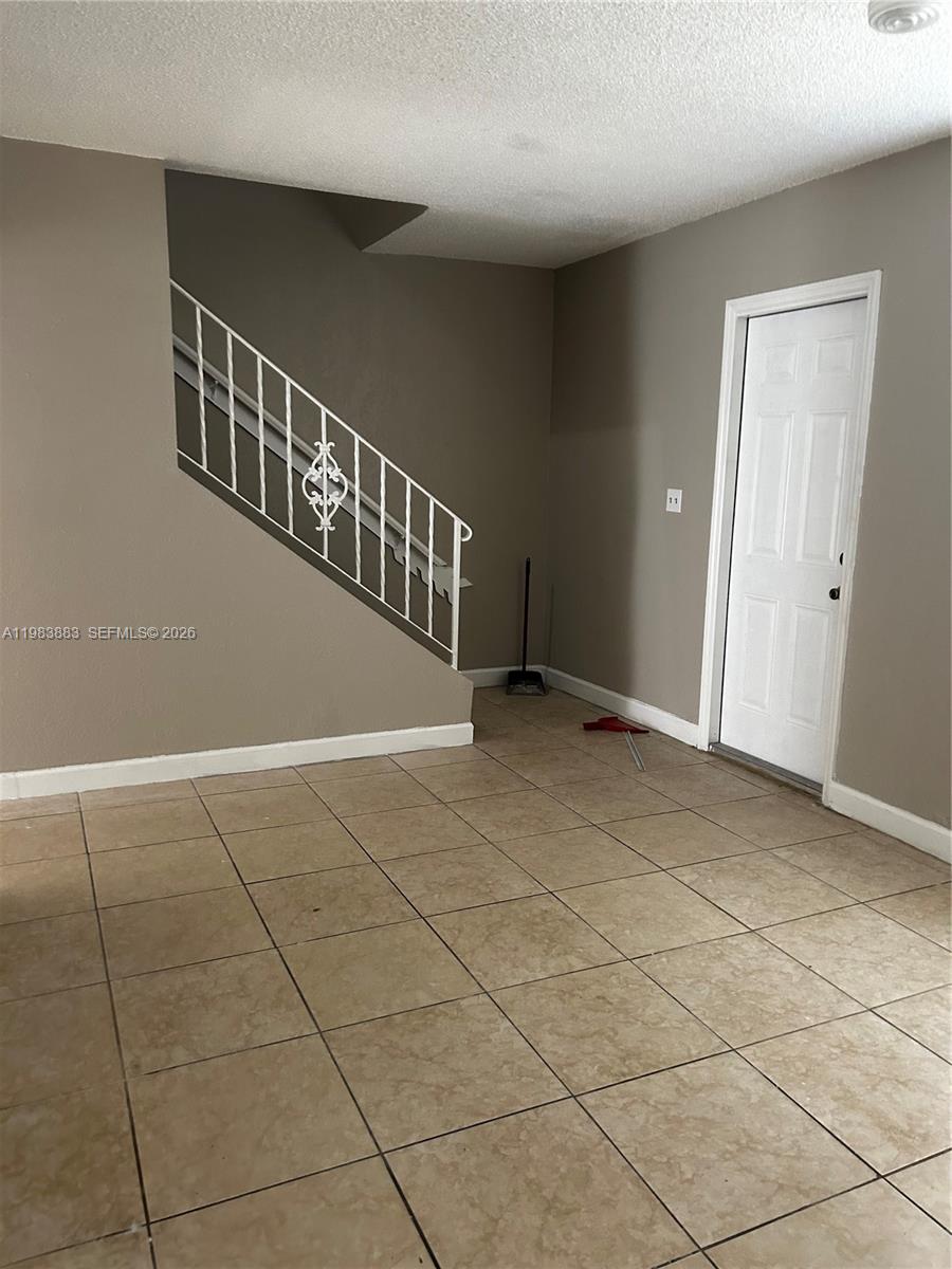 6593 3 / 3 1380 sq. ft. $ 2026-03-16 0 Photo