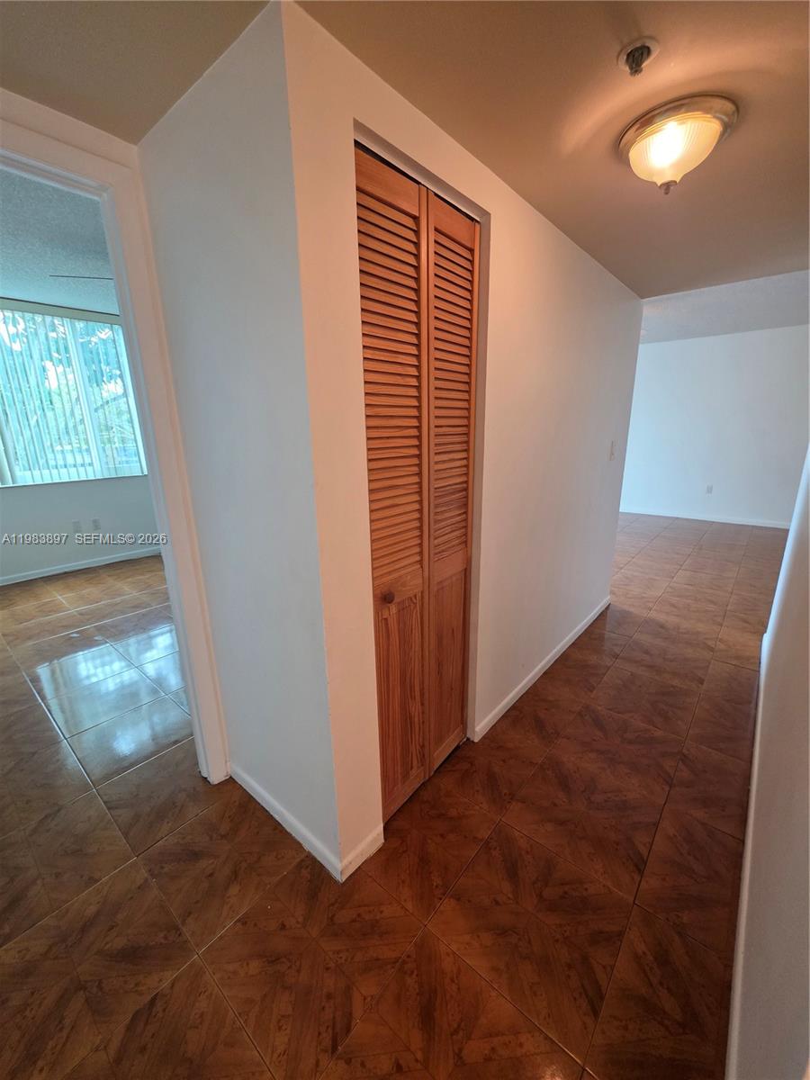 210 2 / 2 1100 sq. ft. $ 2026-03-16 0 Photo