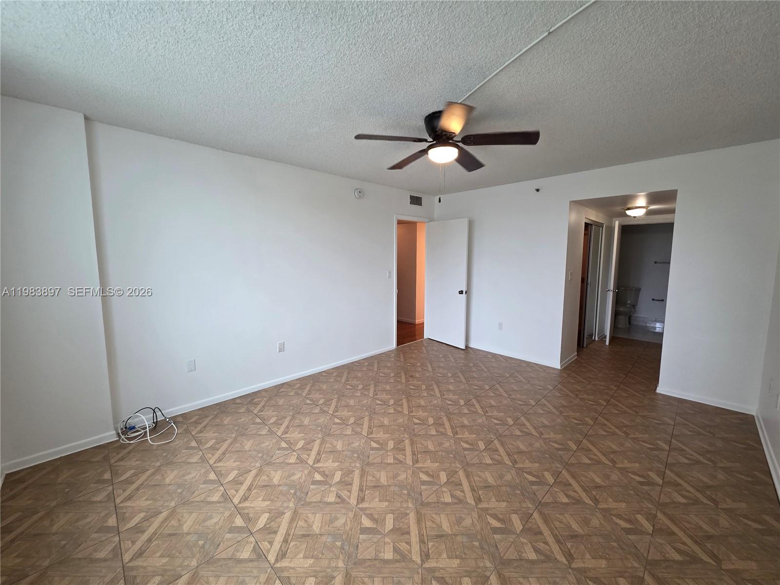 210 2 / 2 1100 sq. ft. $ 2026-03-16 0 Photo