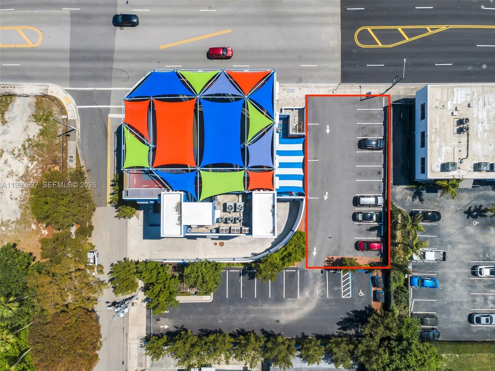   /   кв.футов $ 2026-03-16 0 Фото