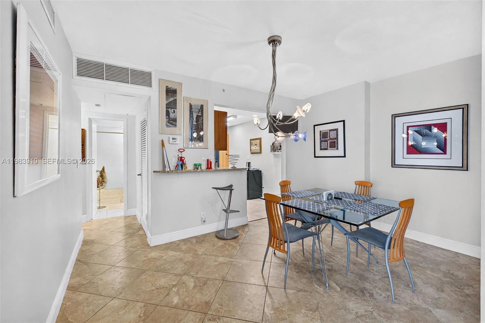 Photo of 3001 Ocean Dr  #625, Hollywood, Florida, 33019 - 