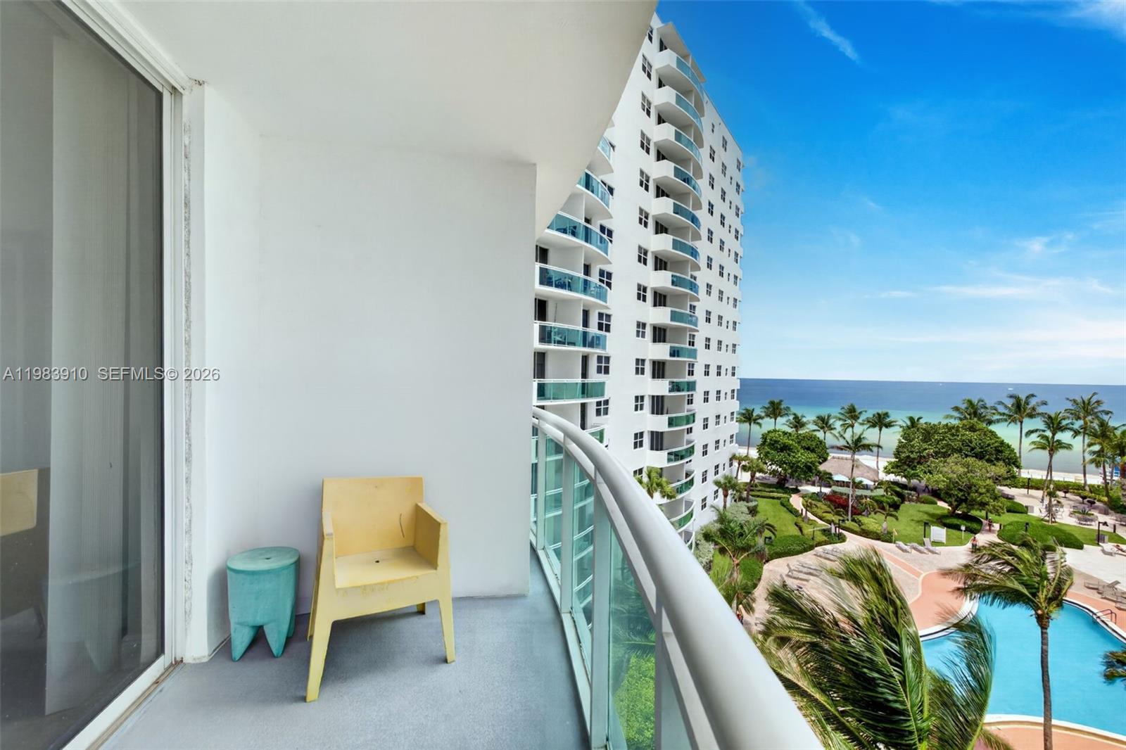 Photo of 3001 Ocean Dr  #625, Hollywood, Florida, 33019 - 