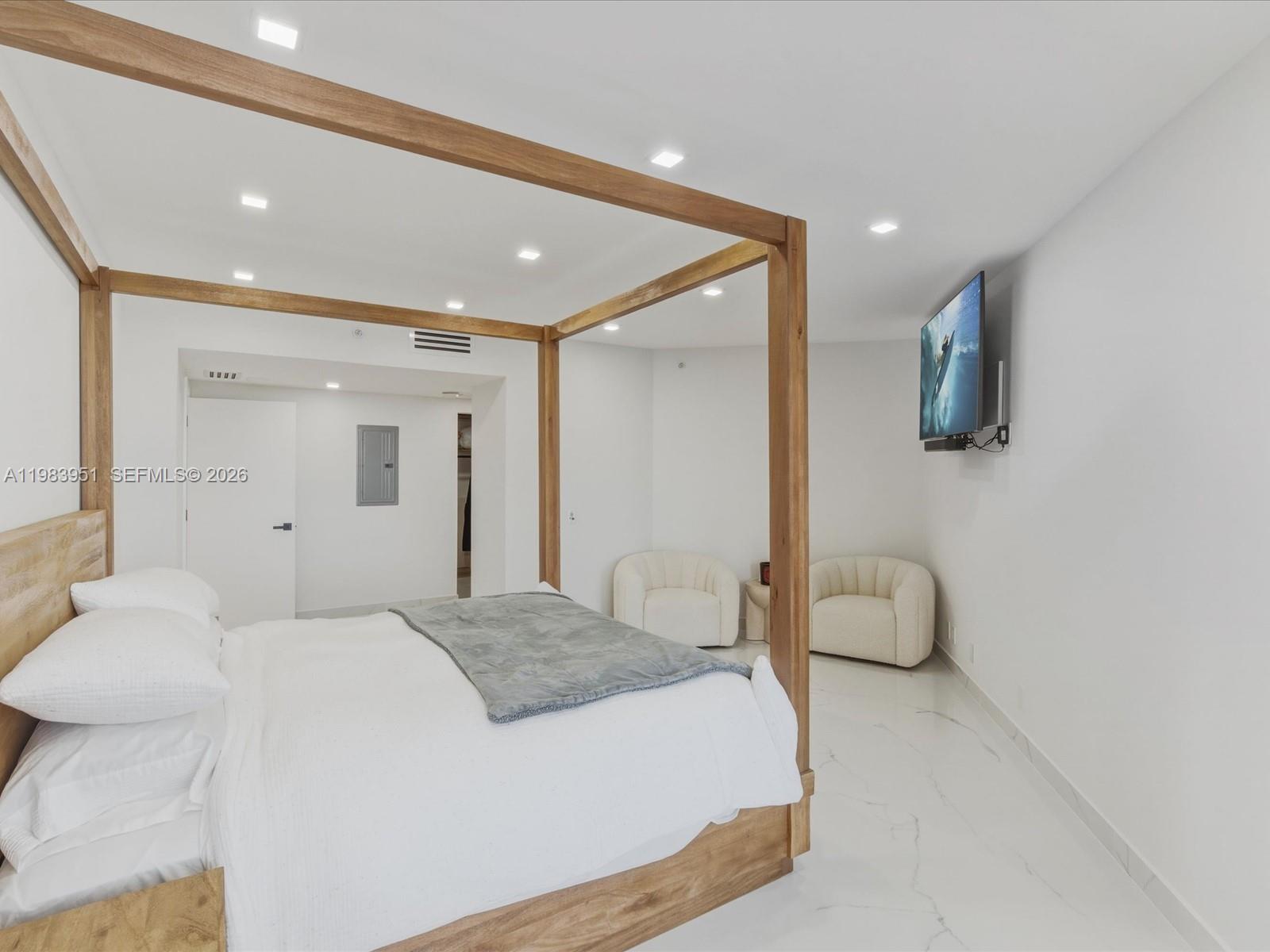 1501 2 / 2 1690 кв.футов $ 2026-03-16 0 Фото