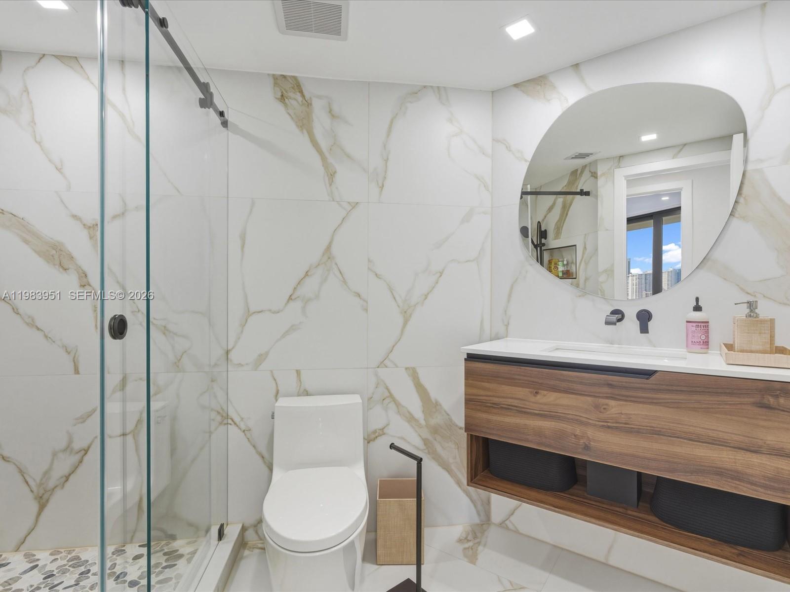 1501 2 / 2 1690 кв.футов $ 2026-03-16 0 Фото