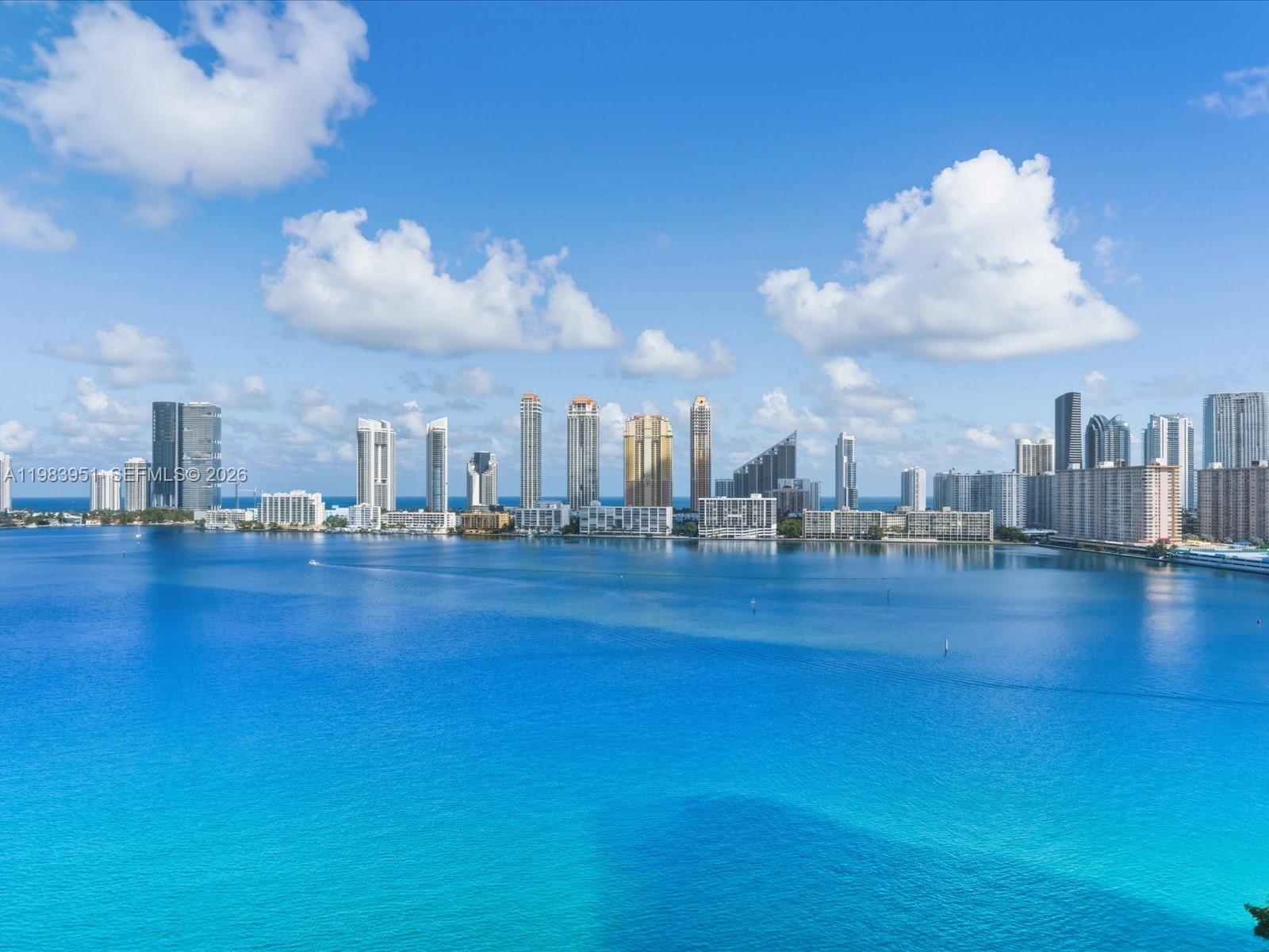 1501 2 / 2 1690 кв.футов $ 2026-03-16 0 Фото