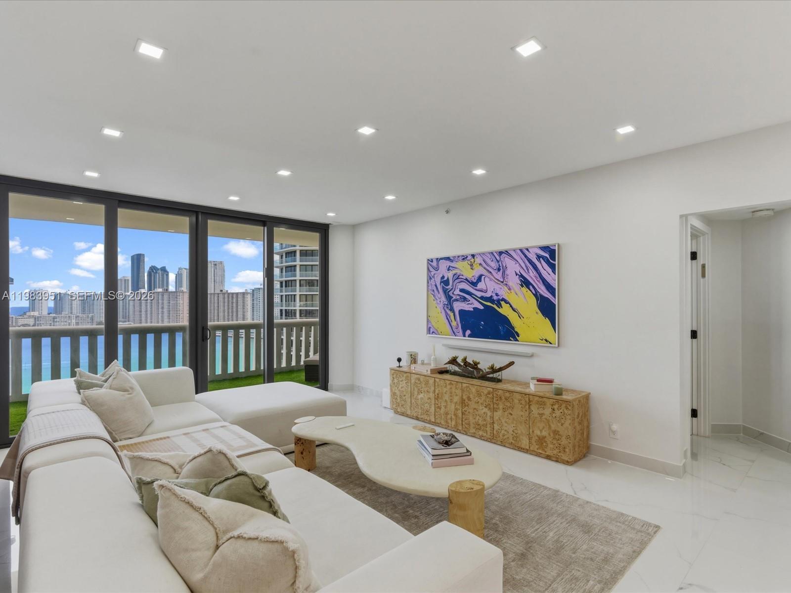 1501 2 / 2 1690 кв.футов $ 2026-03-16 0 Фото