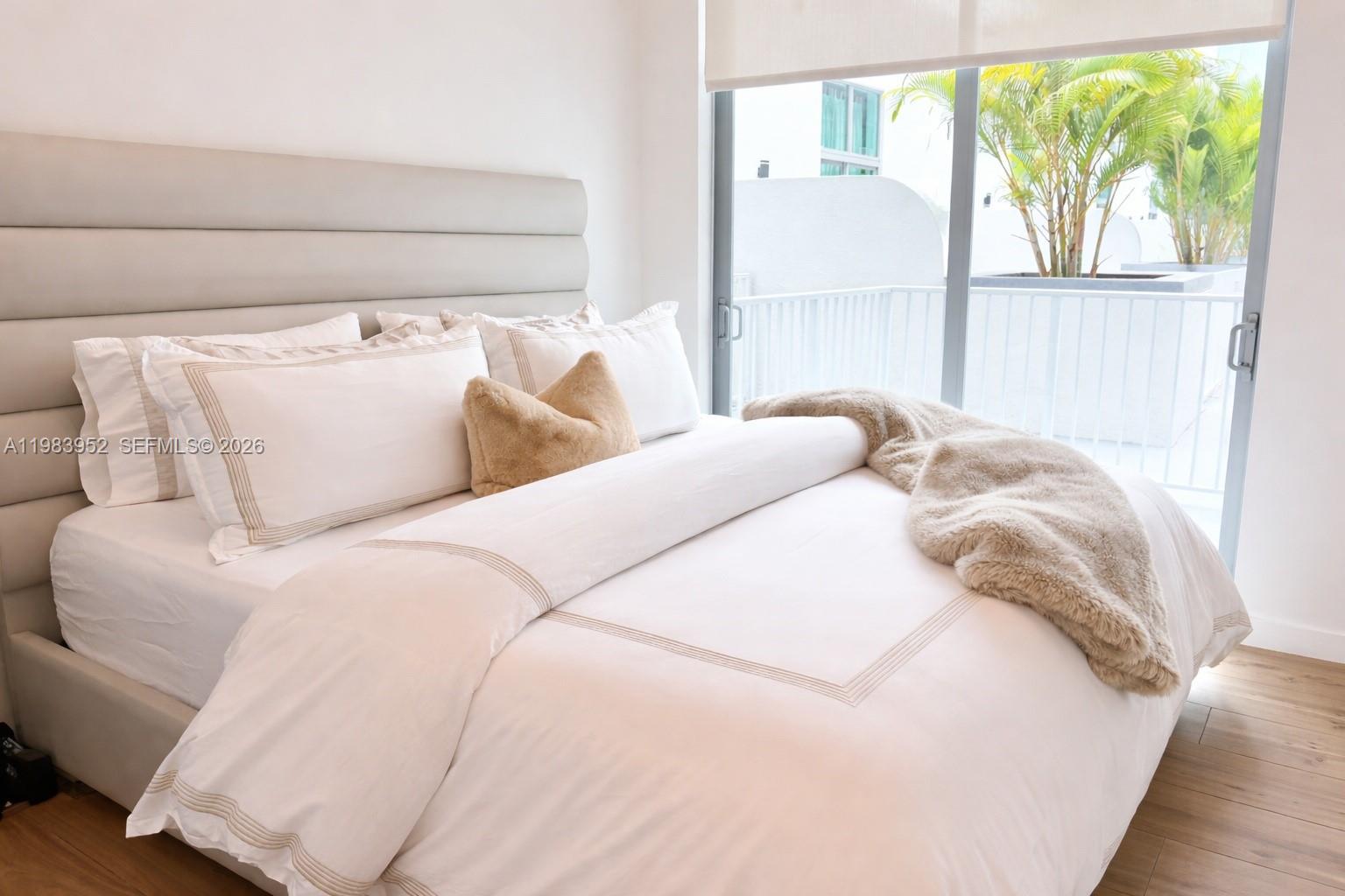 Photo of 2100 Van Buren St  #214, Hollywood, Florida, 33020 - 